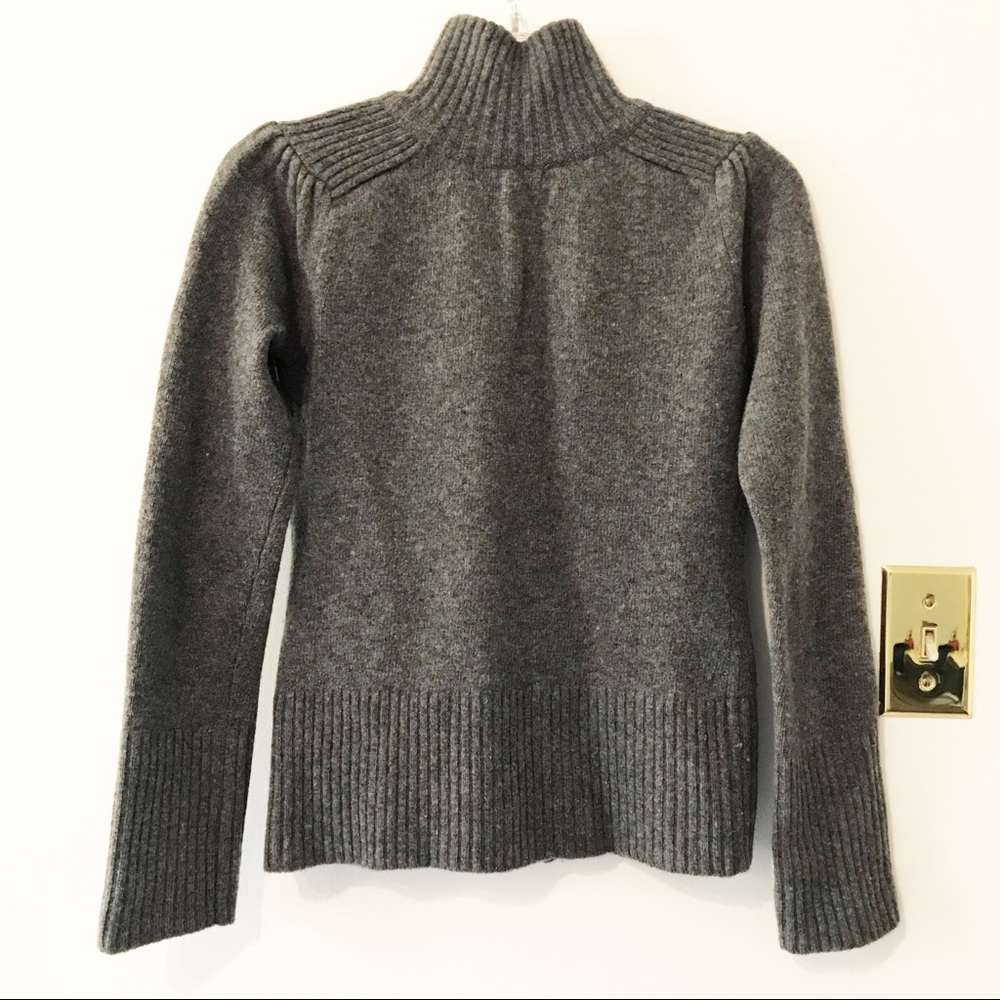 Urban Outfitters BDG zip up sweater. - Picture 2 of 5